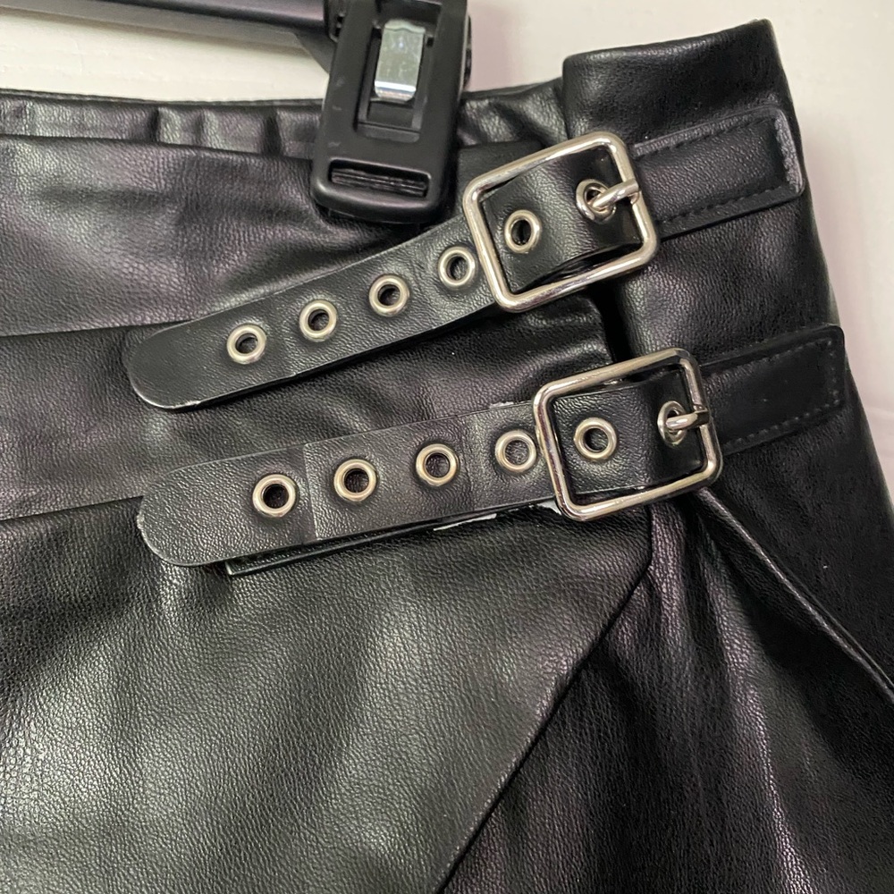 Zara pleather mini skirt